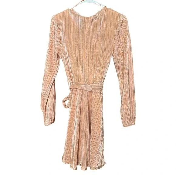 long sleeve bardot mini dress in rose gold Bardot Rose Gold Metallic Belissa Mini Dress Long Sleeve S Romantic Bridal Date